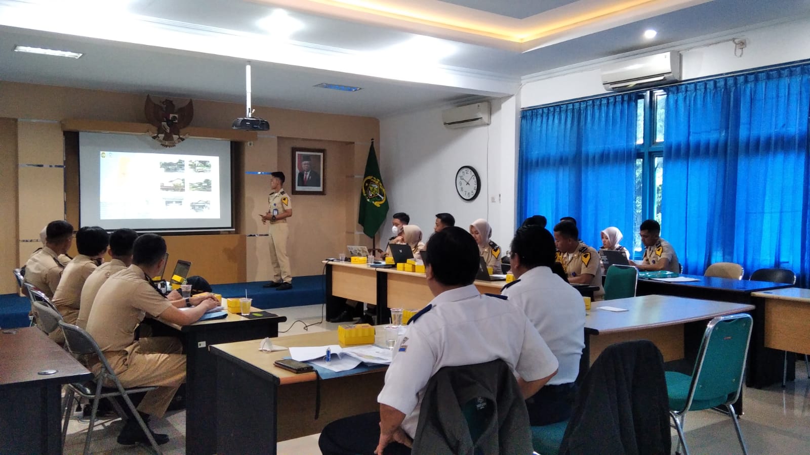 Praktik Kerja Lapangan (PKL) Taruna/ni PTDI-STTD (Politeknik Transportasi Darat Indonesia-Sekolah Tinggi Transport Darat) di Dinas Perhubungan Kota Yogyakarta
